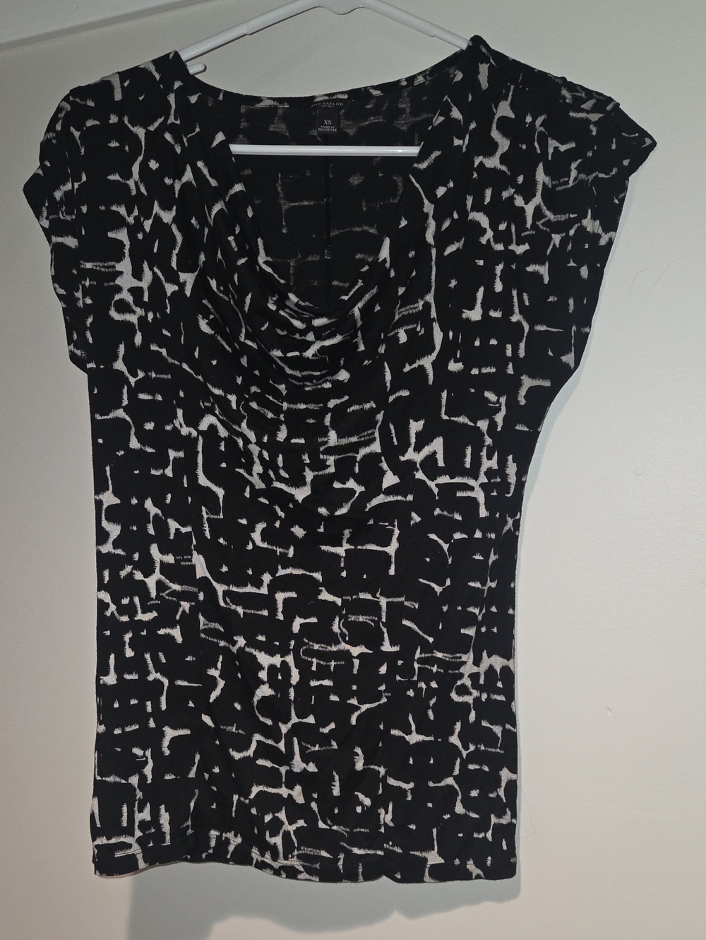 Ann Taylor Black & White Abstract Print Cowl Neck Top